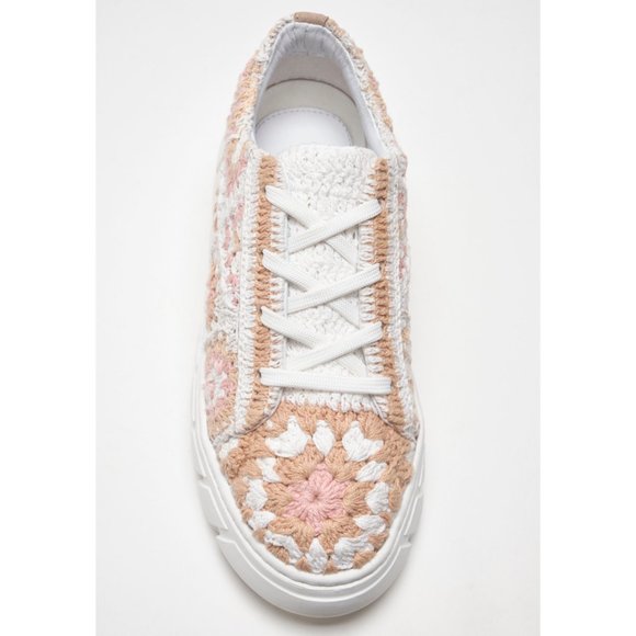 FREE PEOPLE Catch Me If You Can Crochet Sneakers / Blush Combo - Picture 8 of 11